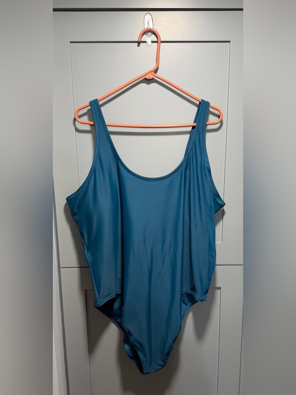 Blueish Green Old Navy One Piece Bathing Suit, Size 4X, Still Had Tags.